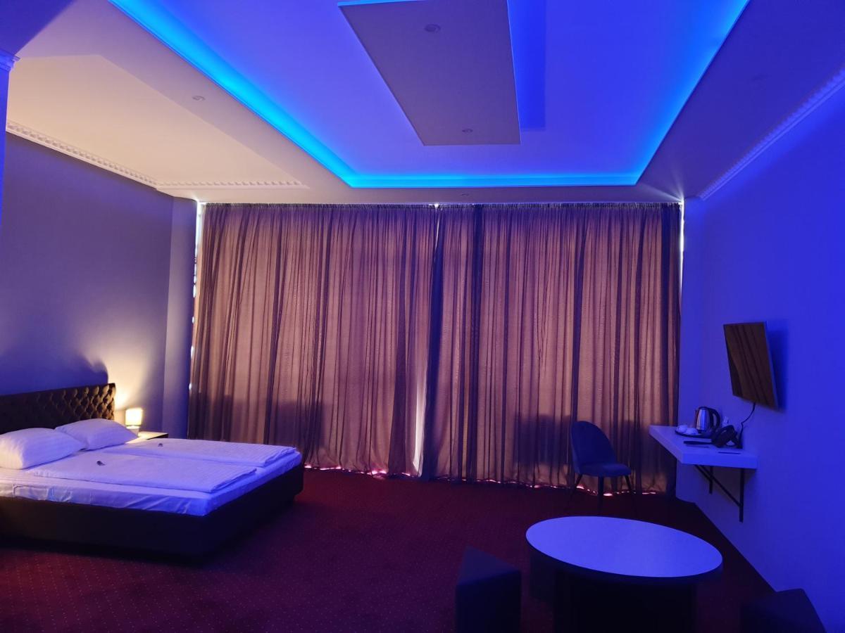 Lex Trend Hotel Irpiny Kültér fotó