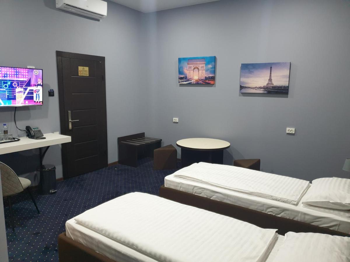 Lex Trend Hotel Irpiny Kültér fotó