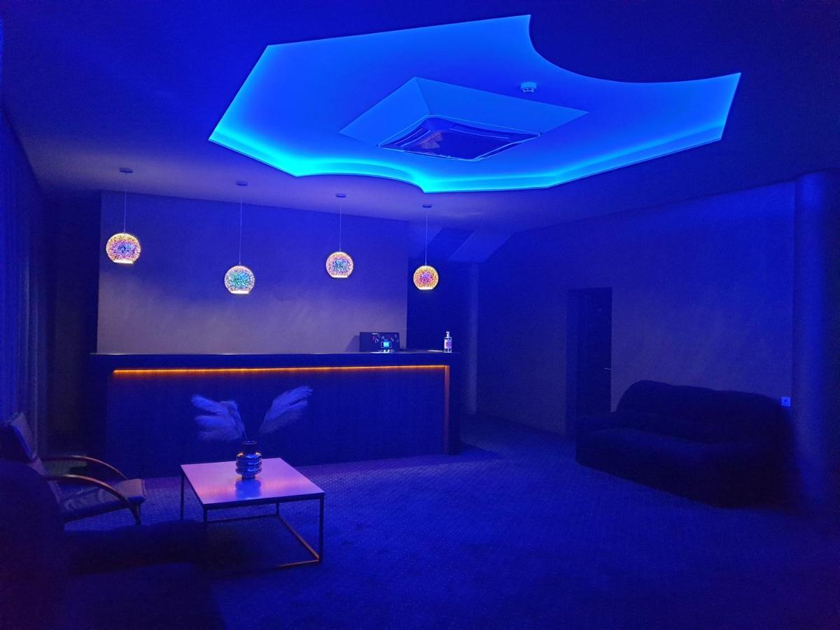 Lex Trend Hotel Irpiny Kültér fotó