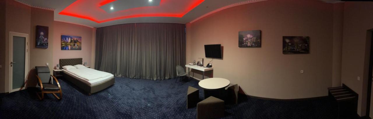 Lex Trend Hotel Irpiny Kültér fotó
