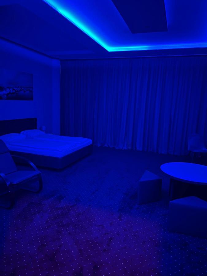 Lex Trend Hotel Irpiny Kültér fotó