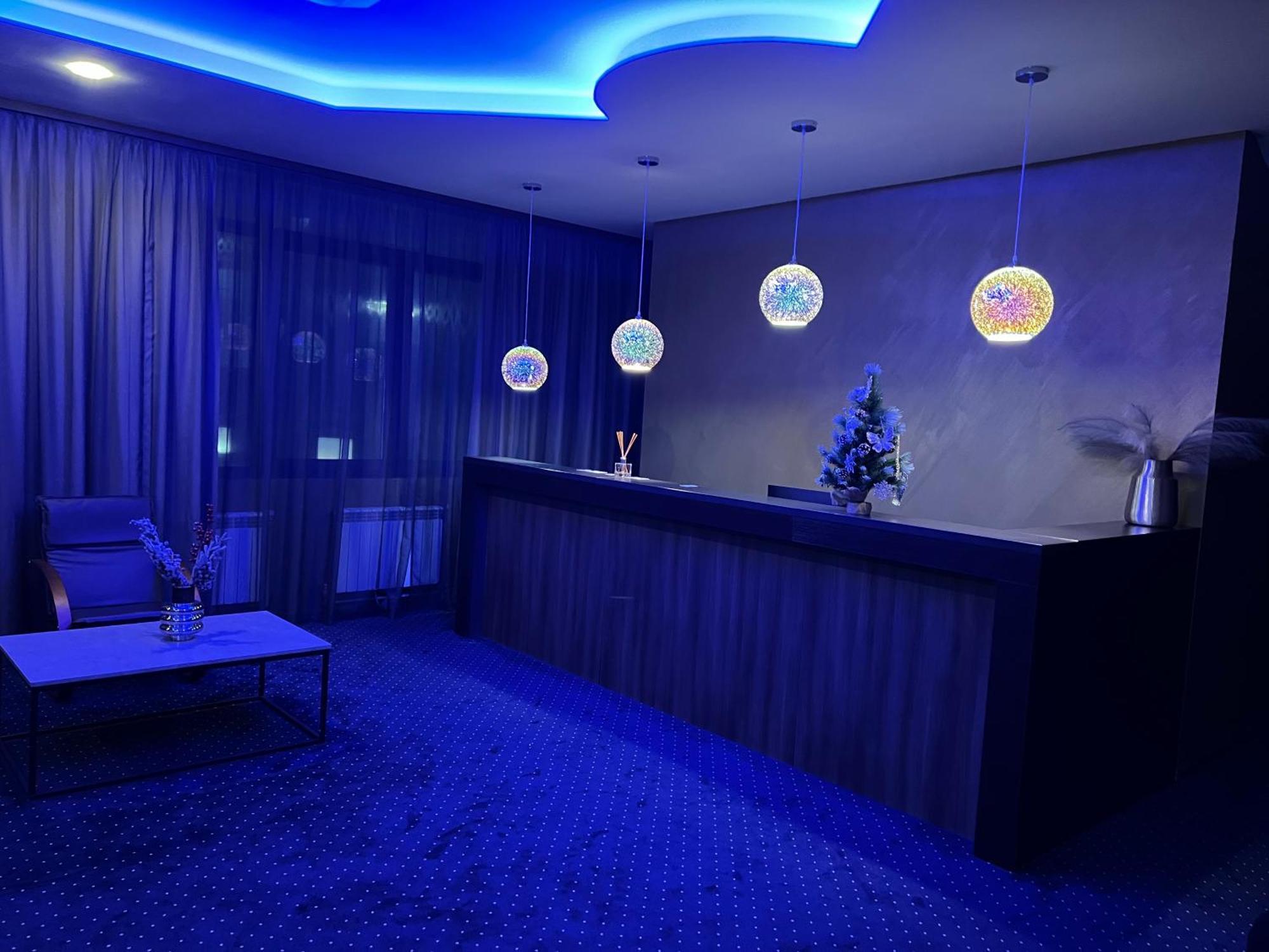 Lex Trend Hotel Irpiny Kültér fotó