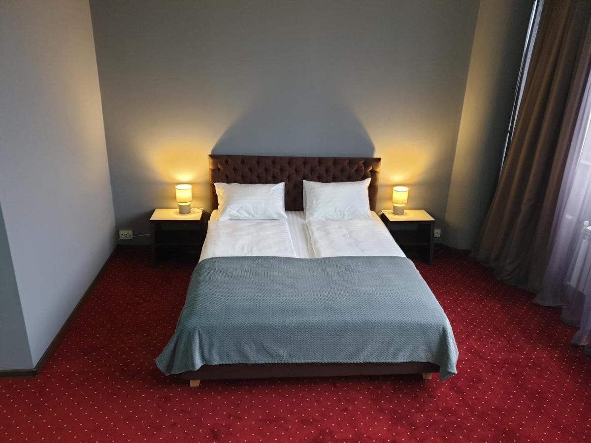 Lex Trend Hotel Irpiny Kültér fotó