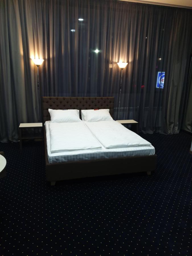 Lex Trend Hotel Irpiny Kültér fotó