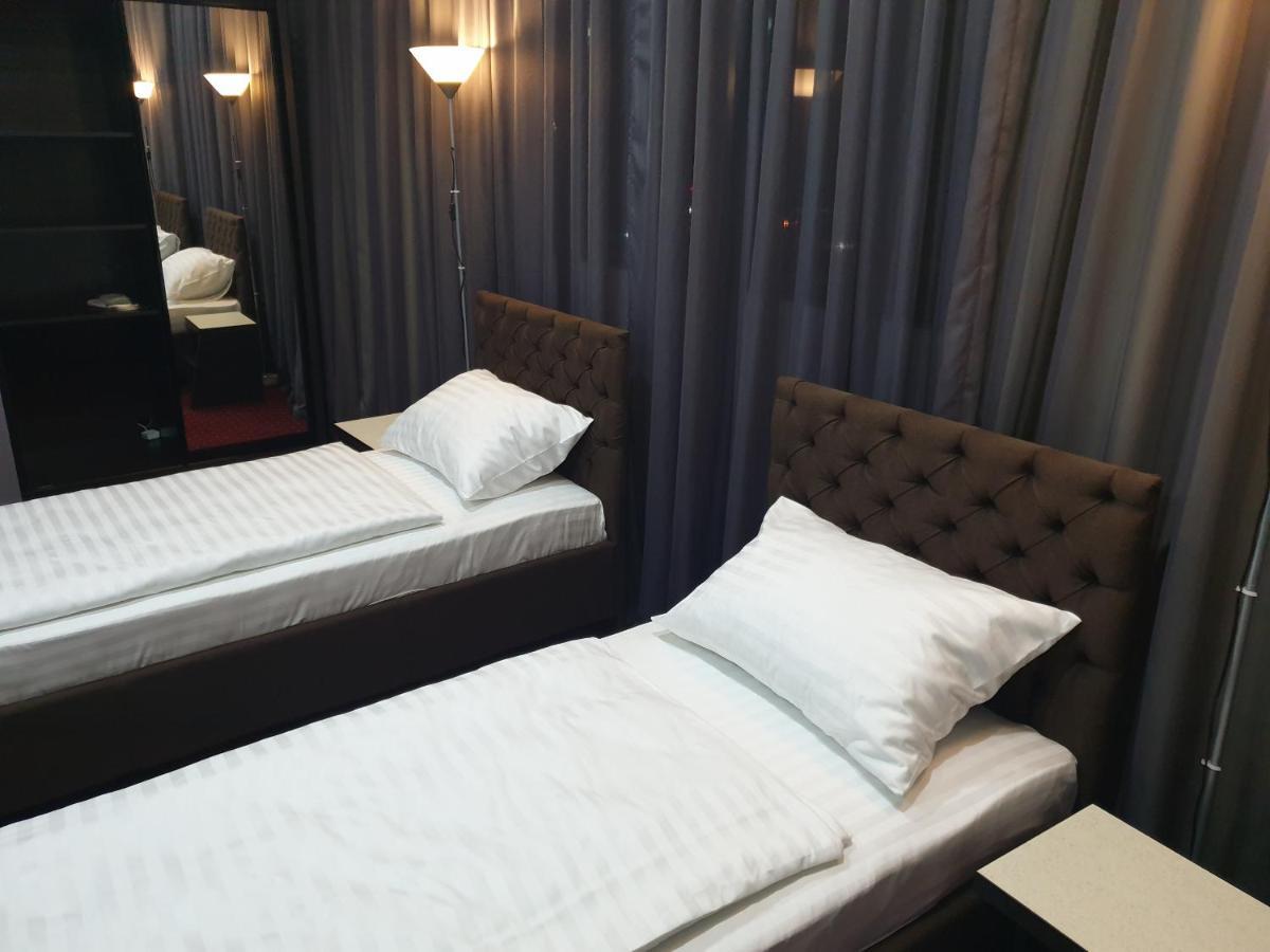 Lex Trend Hotel Irpiny Kültér fotó