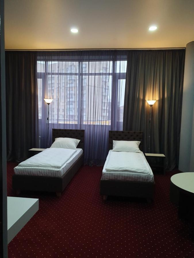Lex Trend Hotel Irpiny Kültér fotó